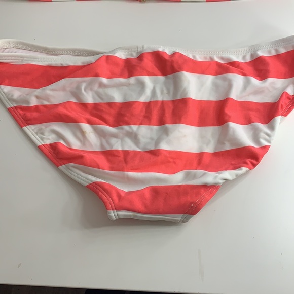 Bikini Set - Picture 2 of 2